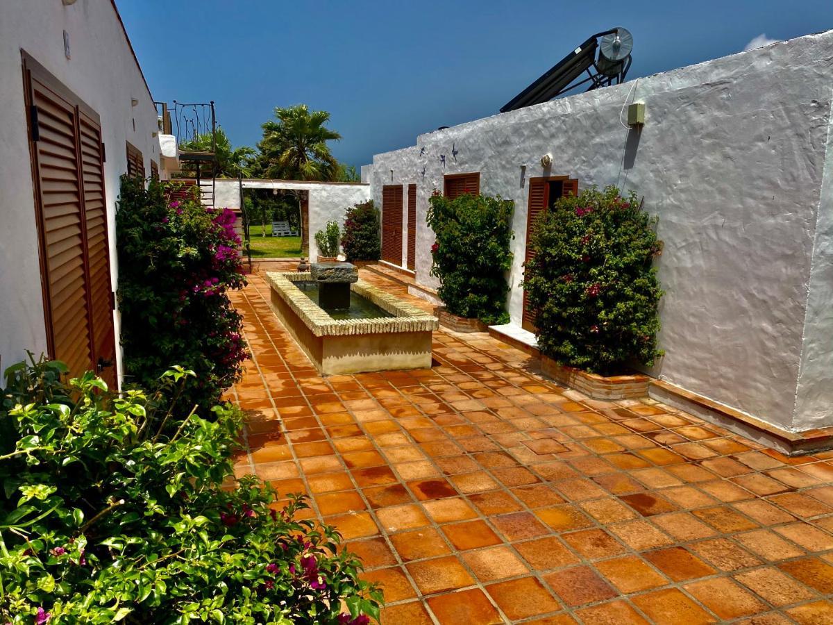 Banti Garden Hotel Tarifa Exterior photo